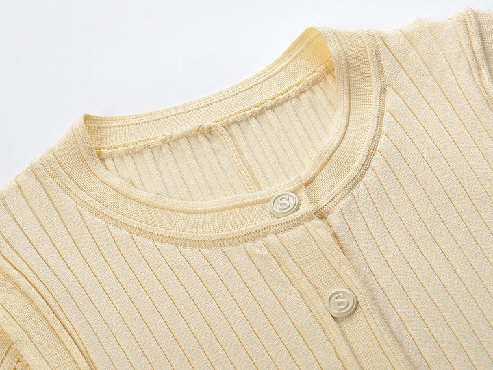 Vestido midi com detalhes de botões | Corte elegante e ajuste confortável para o dia a dia e festas