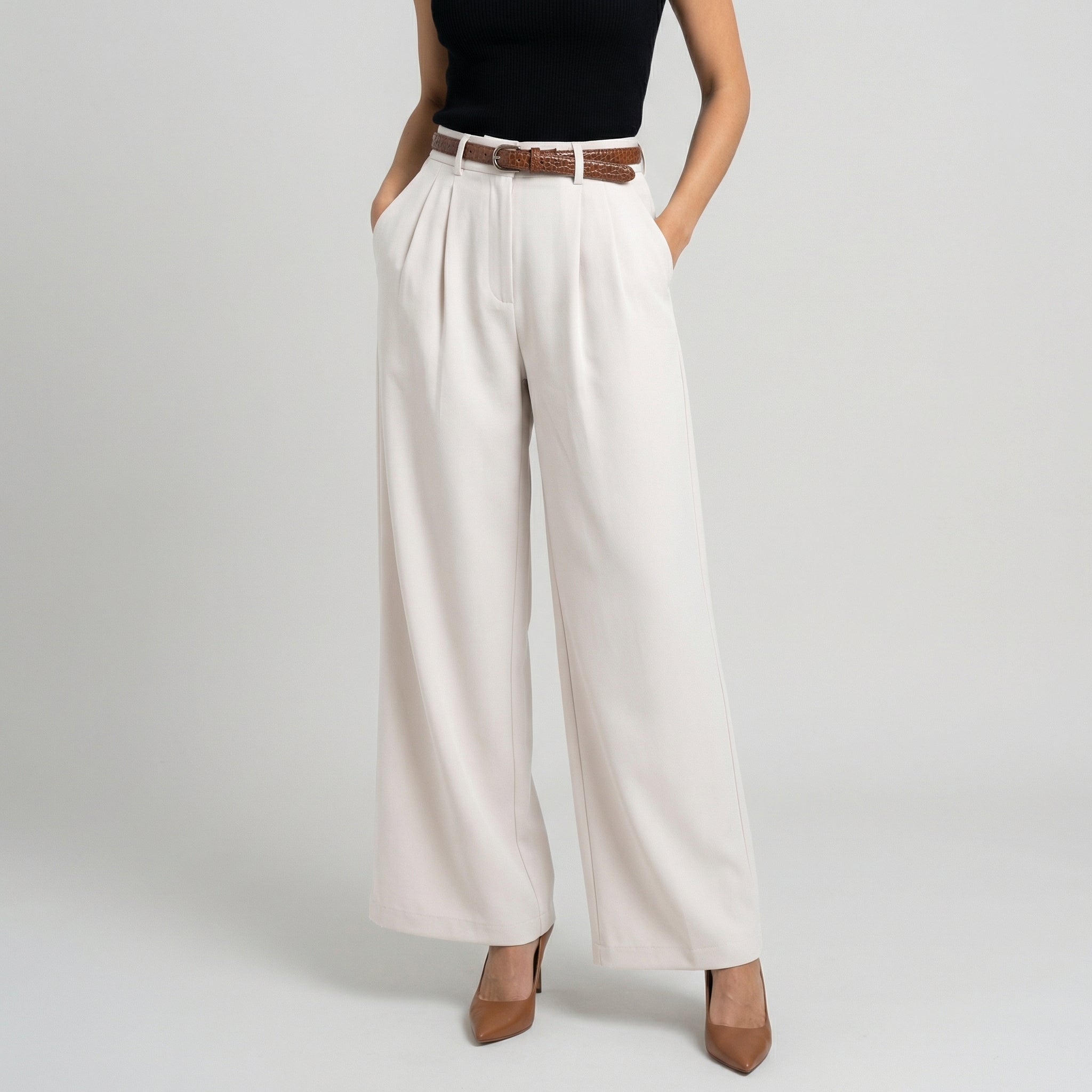 Averelle - Højtaljet Vidbenet Buks