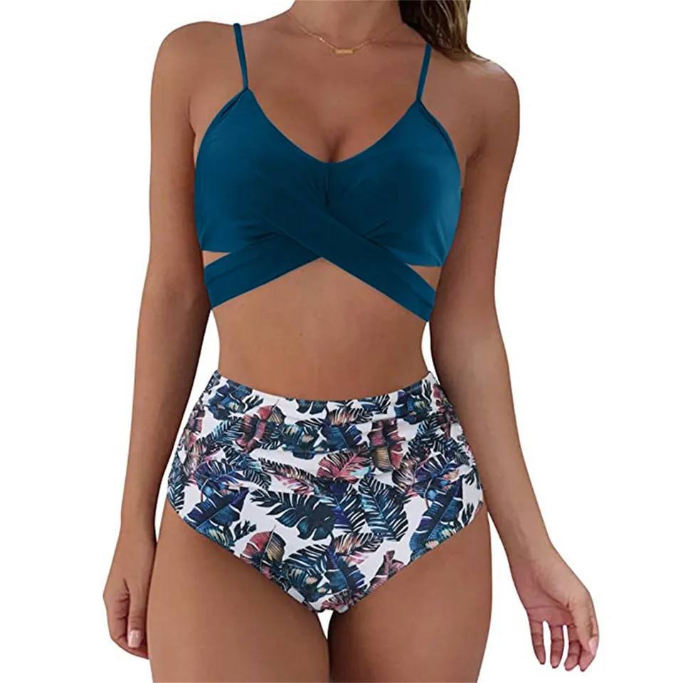 Bikini coloré pour femmes avec taille haute et coupe soutenante