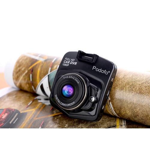 Dash Cam Full HD 1080P + 16GB Kort