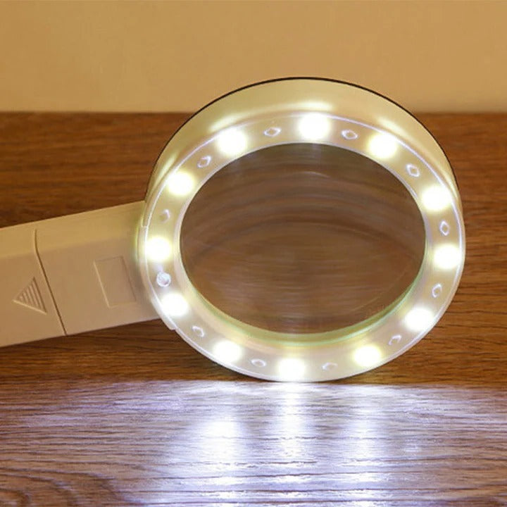 Loupe avec lumière LED et grossissement 30x pour travaux de précision