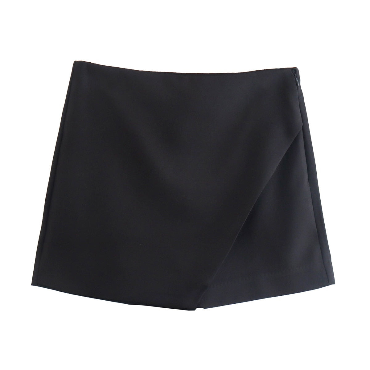 Elegant shorts for women with high waist and tailored fit