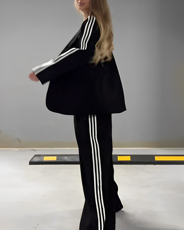 Στριμπέτ σακάκι και φαρδιά παντελόνια - σετ δύο τεμαχίων