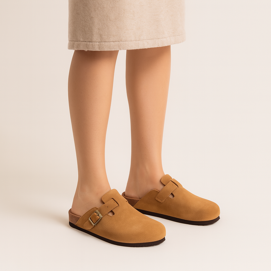 Faux suede clogs Ergonomic footbed & adjustable buckle