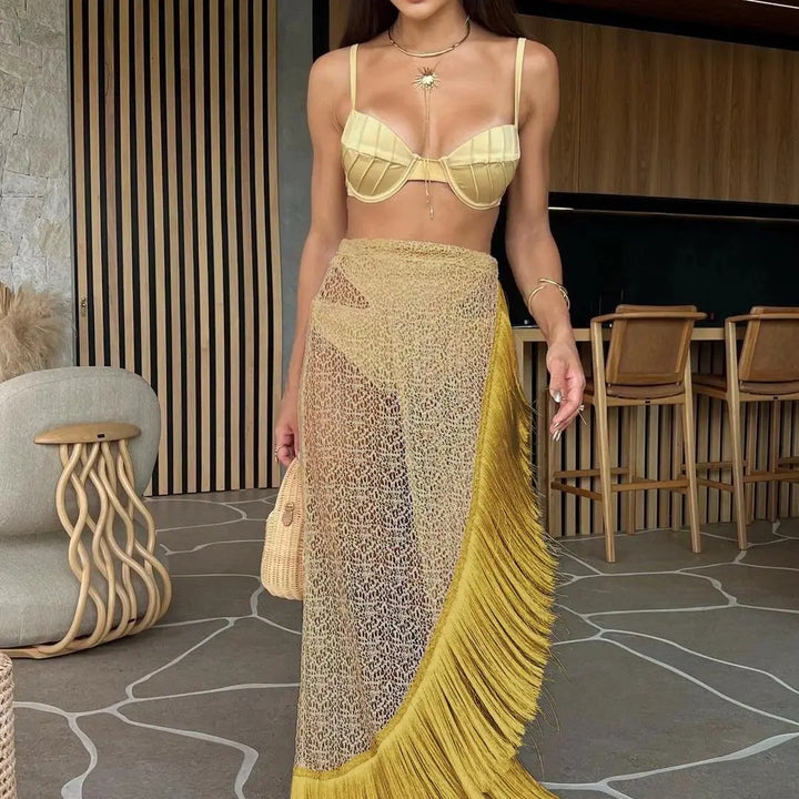 Σετ παραλίας Elisa με δαντελένια φούστα και κομψές φούντες | Bohème & Chic