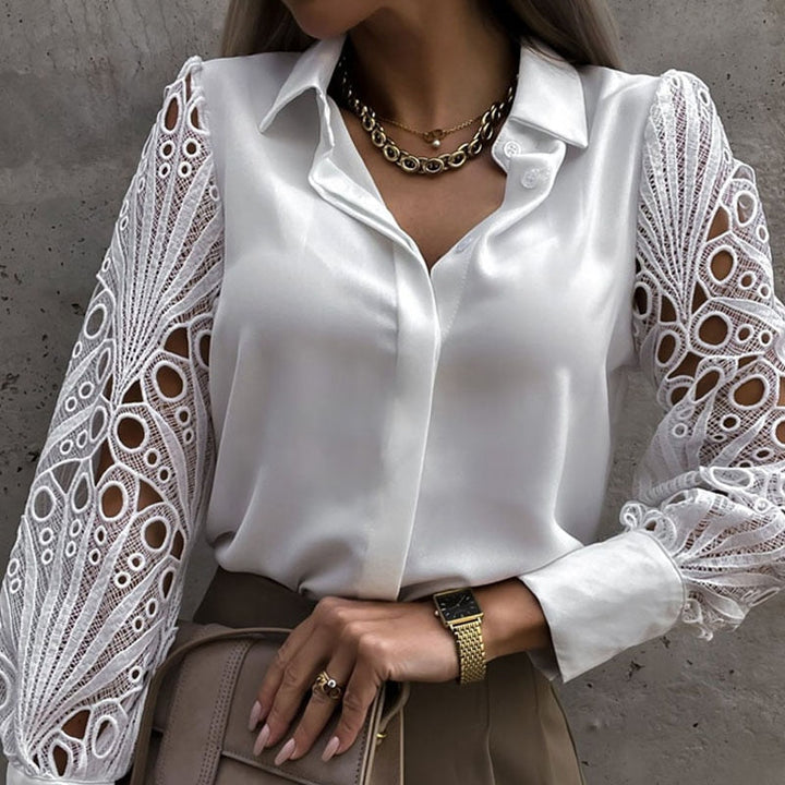 Elegantní hedvábná halenka s luxusním vzhledem a pohodlným střihem