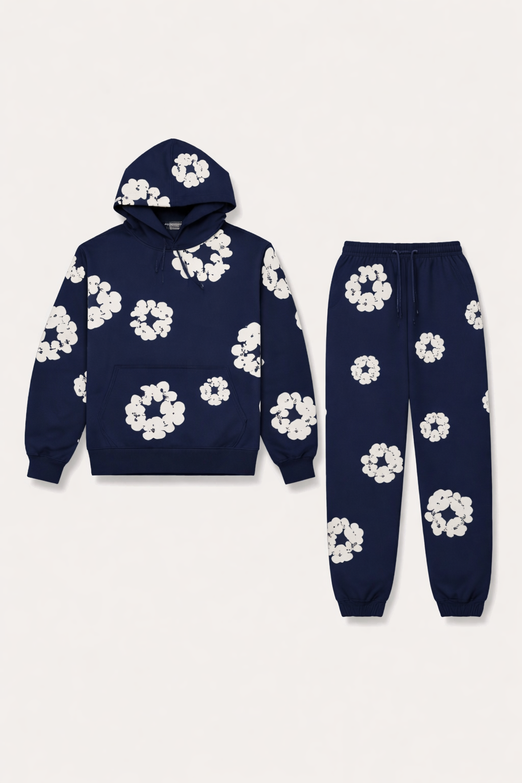 Blue Women's loose-fit tracksuit with floral design for winter use