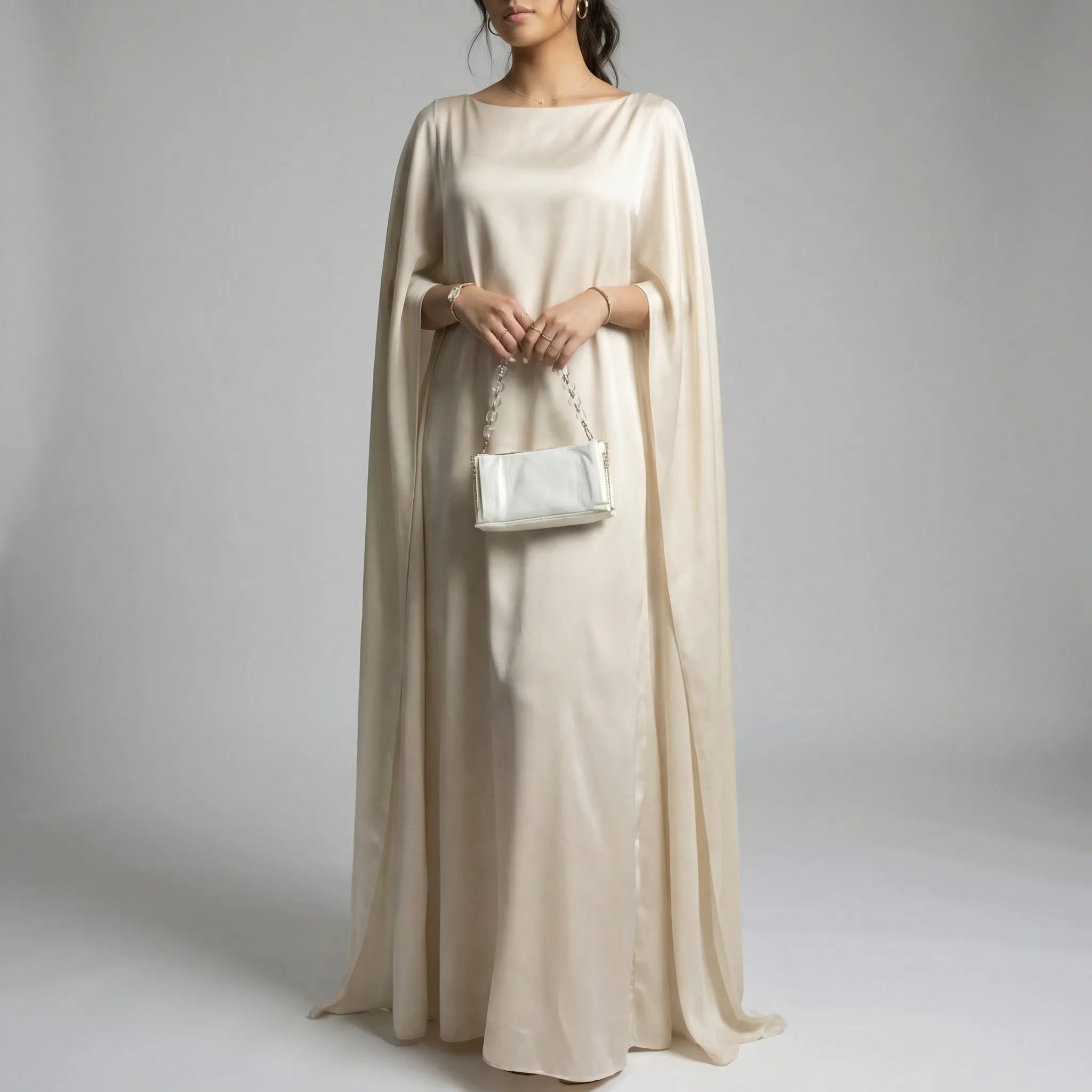 Veloria - Maxi Kjole Med Cape Ærmer