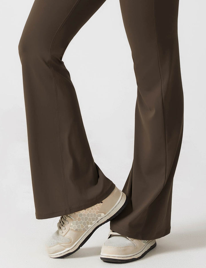 Elena | Udringet overal s výstřihem do V