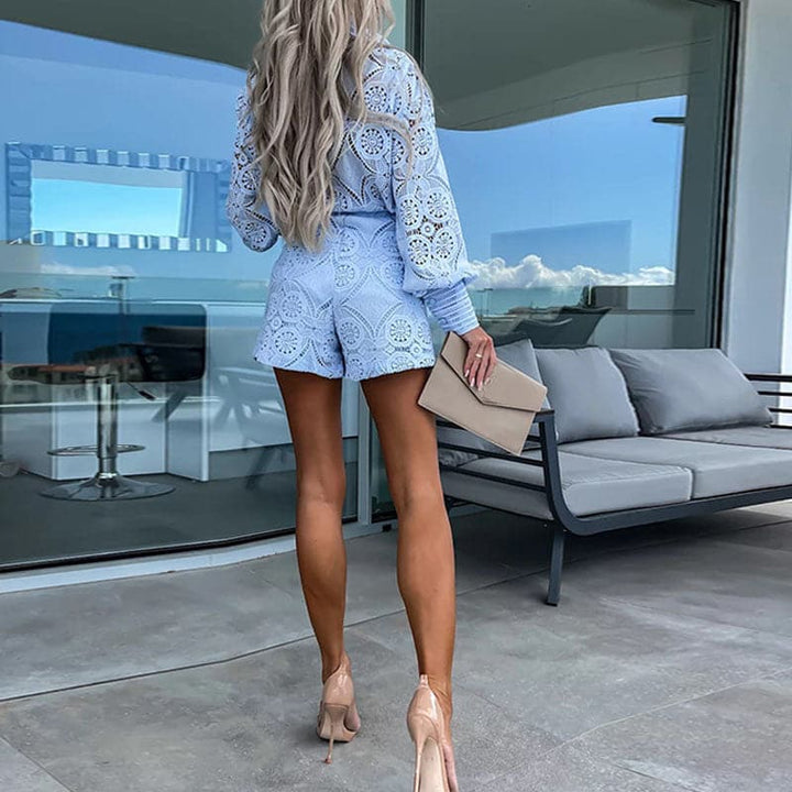 Brana | Čipkovaná dvojdielna súprava s vyšívaným topom a šortkami