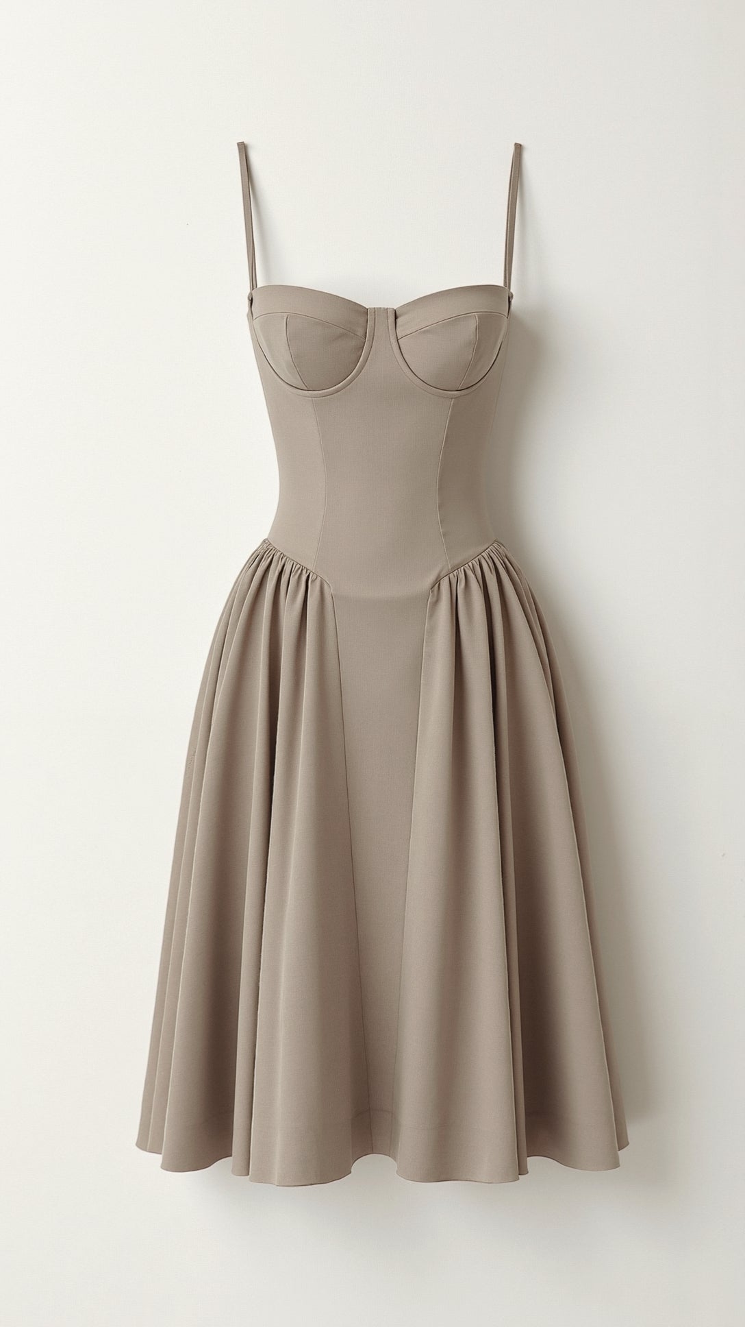 Robe midi fleurie avec corsage à lacets et encolure en forme de cœur