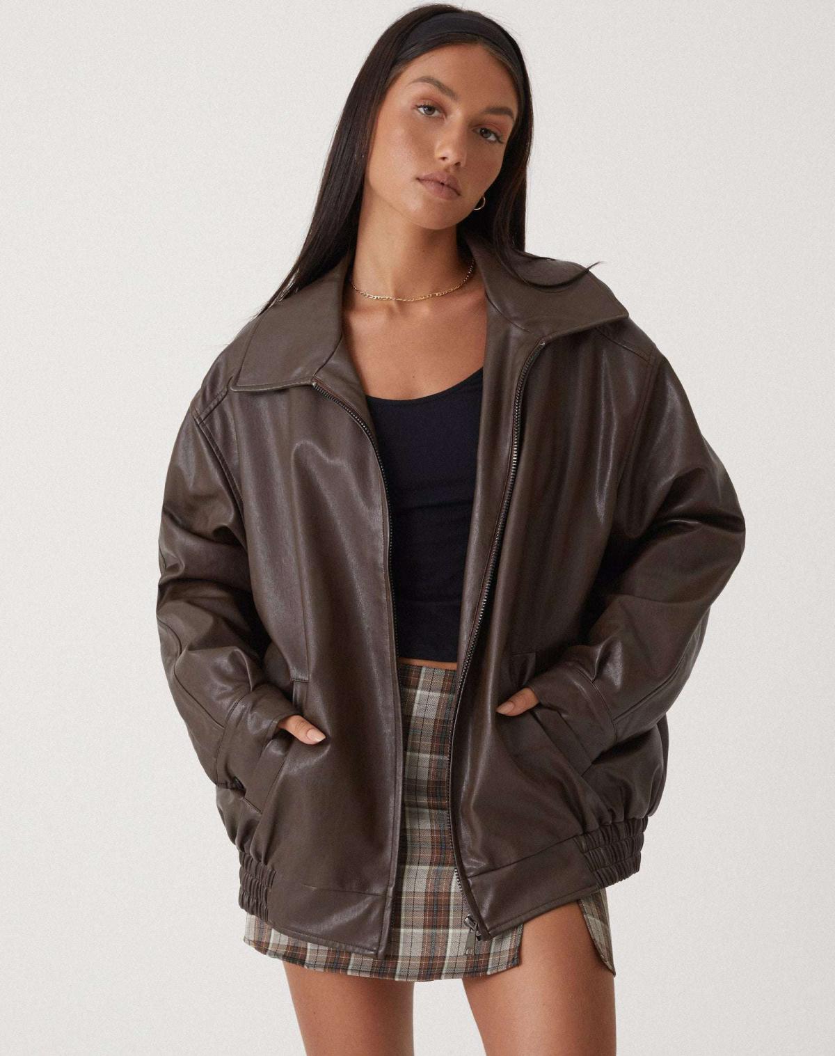 Oversized PU bomber bunda - tmavě hnědá streetstyle