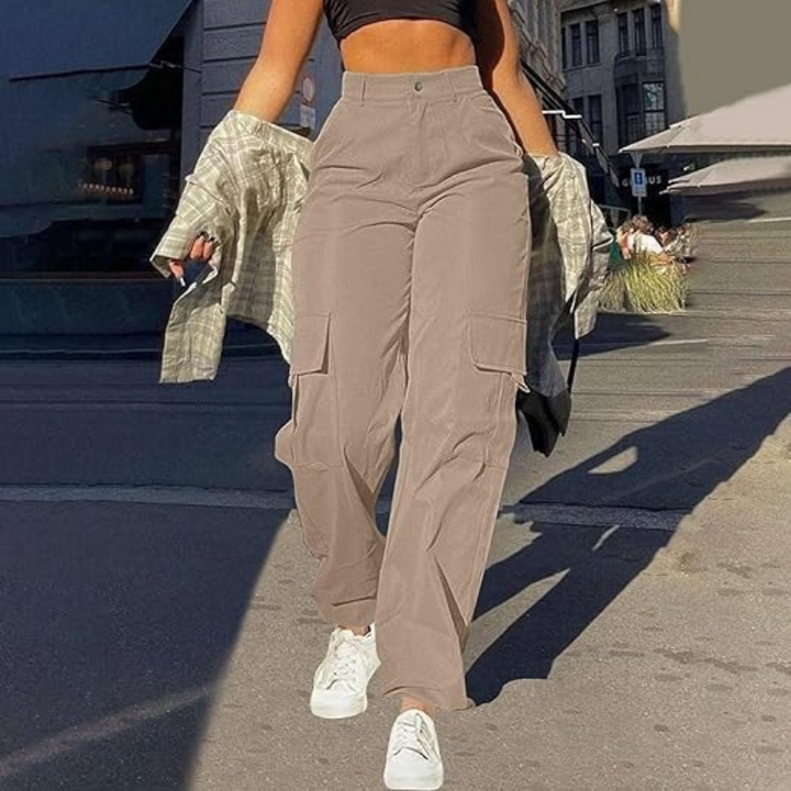 Pamela cargo pants for women | Flattering high waist with sturdy pockets