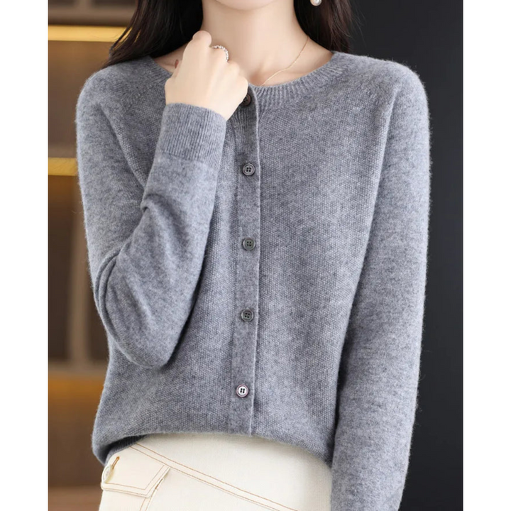 Elise cardigan med rund hals til kvinder i ren merinould | varme og naturlig elegance