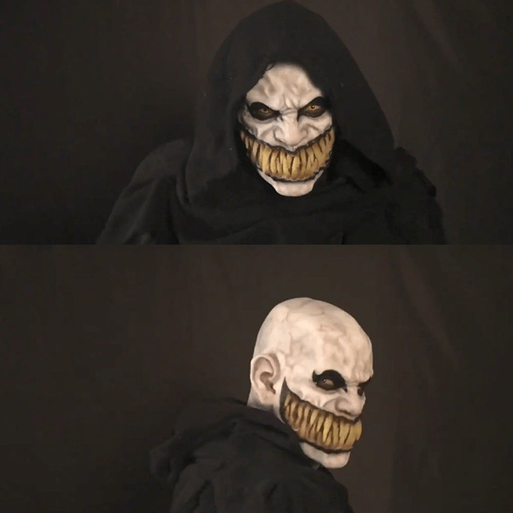 Máscara de terror realista en látex - dientes puntiagudos y mirada aterradora para Halloween