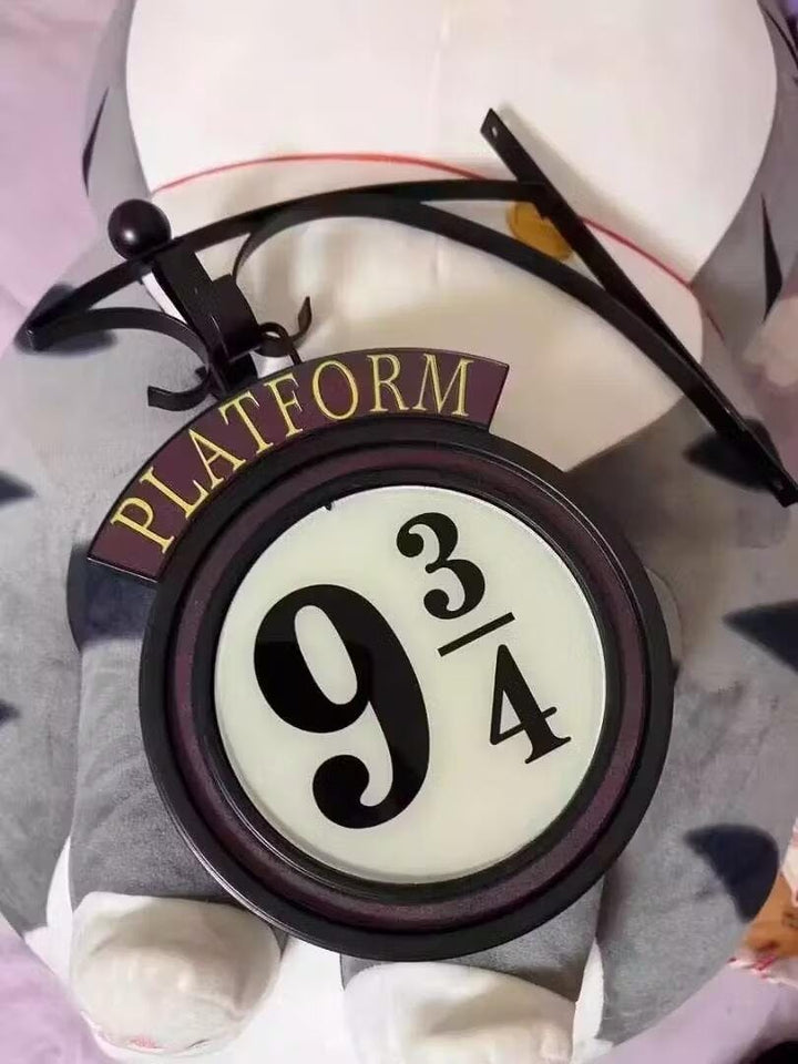 LumosWall LED wall lamp | Inspired magical design Platform 9¾ & remote control