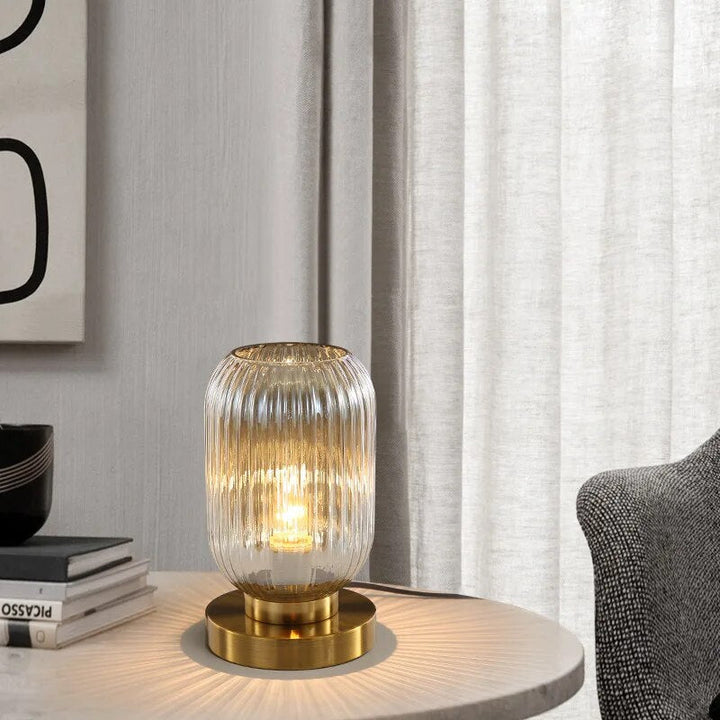 Nordisk design -pöytälamppu lasia - Elegance Modern LED