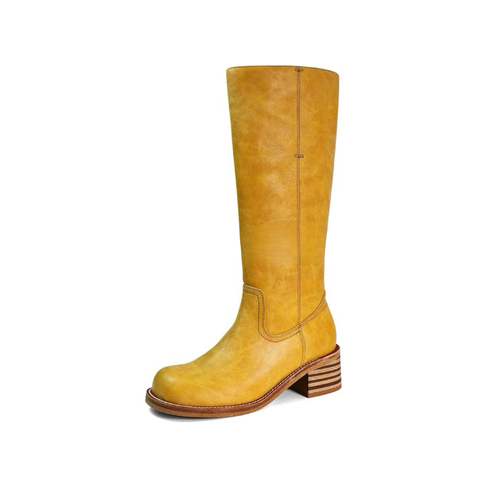 Gul læderstøvle til kvinder med mellemhøj hæl og rund tå, ideel til efterårsmode. Stilfuldt design, perfekt til både hverdag og fest.