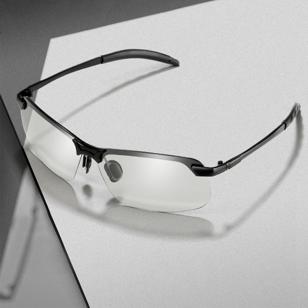 Automatic color-changing polarized glasses