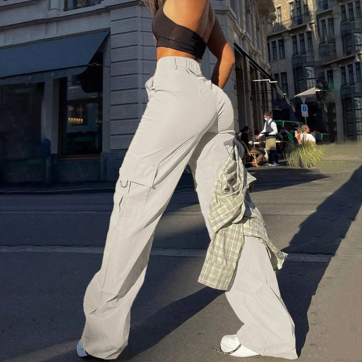 Pamela cargo pants for women | Flattering high waist with sturdy pockets