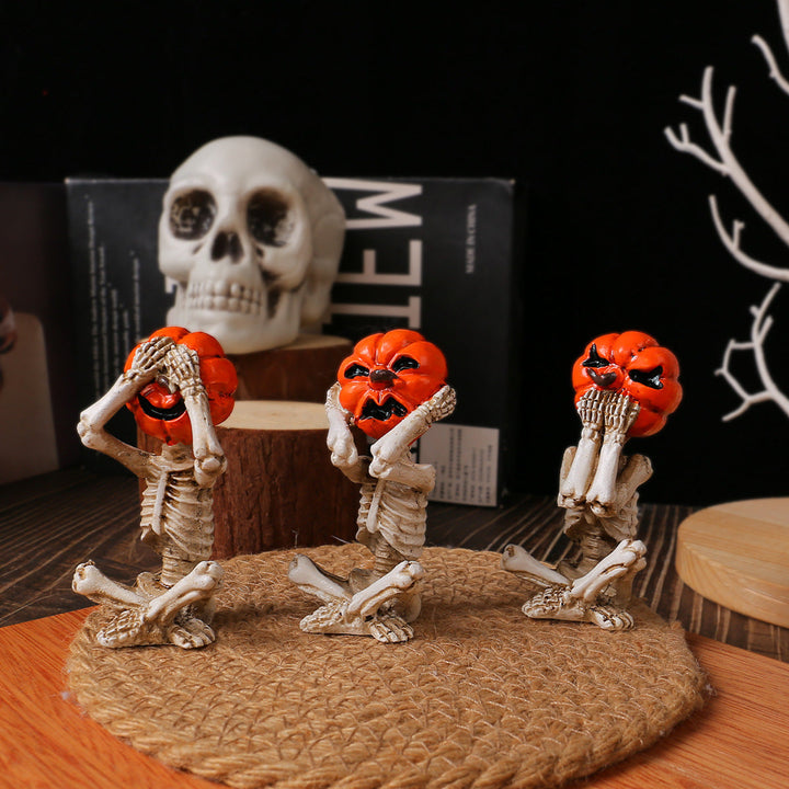 Decorațiune de Halloween - Set cu 3 schelete de dovleac