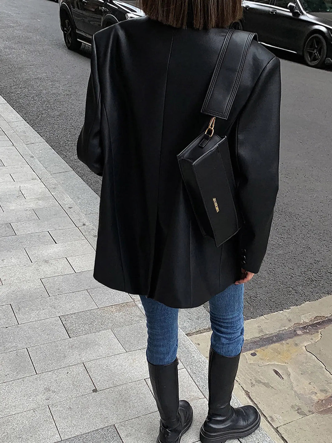 Sarah Dame Læder Blazer | Elegant Jakke med Praktiske Lommer