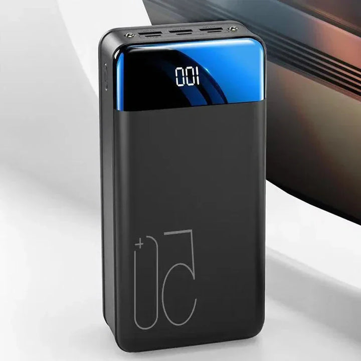 TitanCharge | 100 000 mAh ulkoinen akku erittäin suurella kapasiteetilla