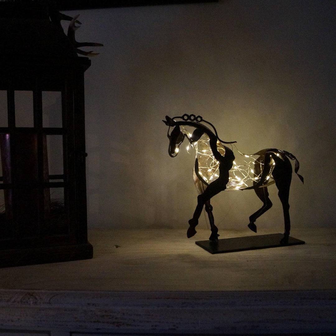 Adonisma | Figura de caballo de metal para decoración elegante del hogar