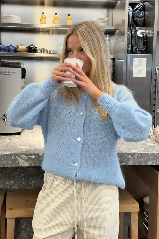 Nola Klassisk cardigan til kvinder med knapper | Stilfuld og komfortabel