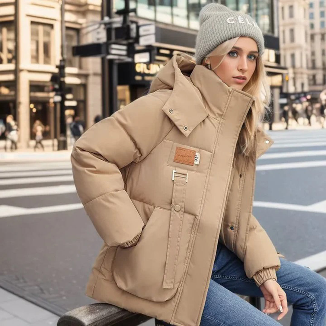 Winter coat for women with warm insulation and protection against snow