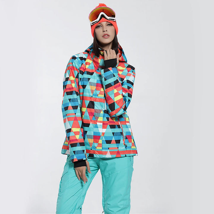 PolarBlizzard | Warm and colorful snowboard jacket for women for extreme cold