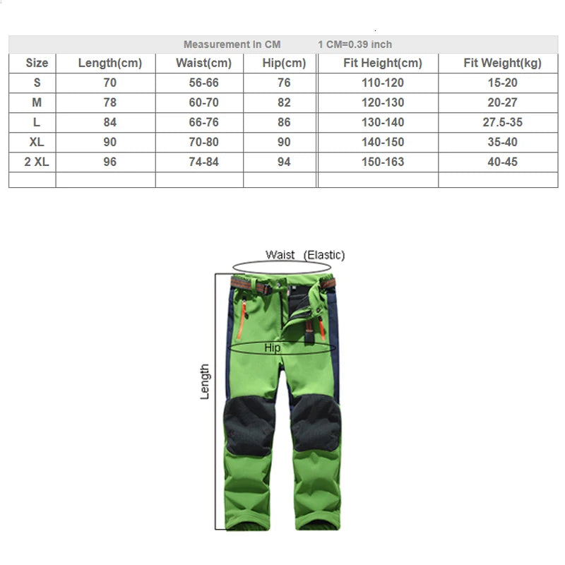 Grønne vandrebukser med elastisk talje, knæbeskyttelse og lommer. Størrelsesguide inkluderer længde, talje, hofte og vægtinterval.