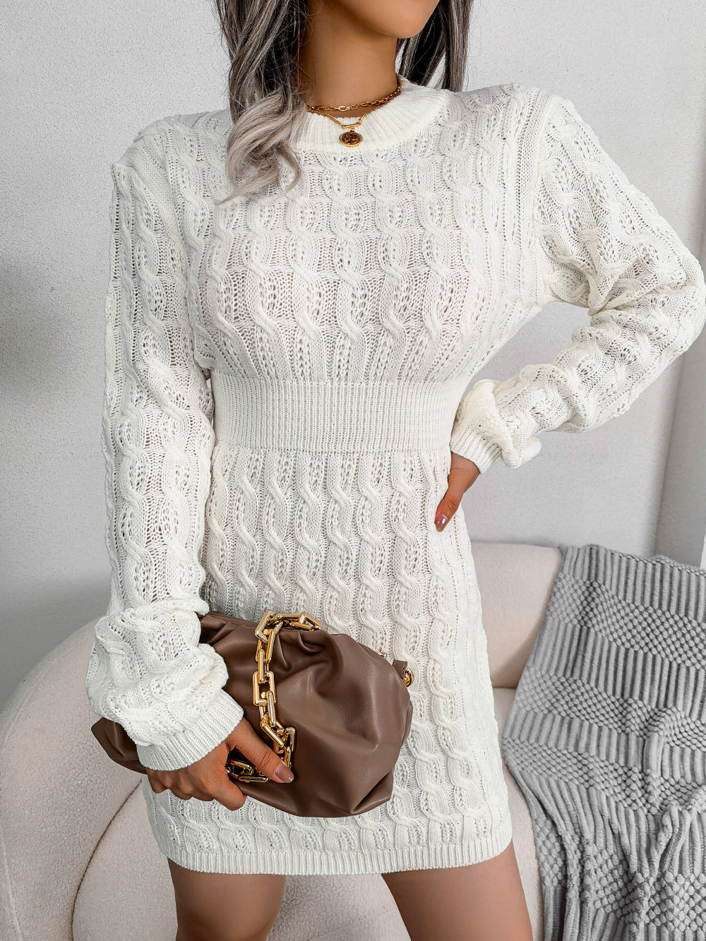 Romy naisten neulemekko | Eleganssi & mukavuus Twisted Meshissä