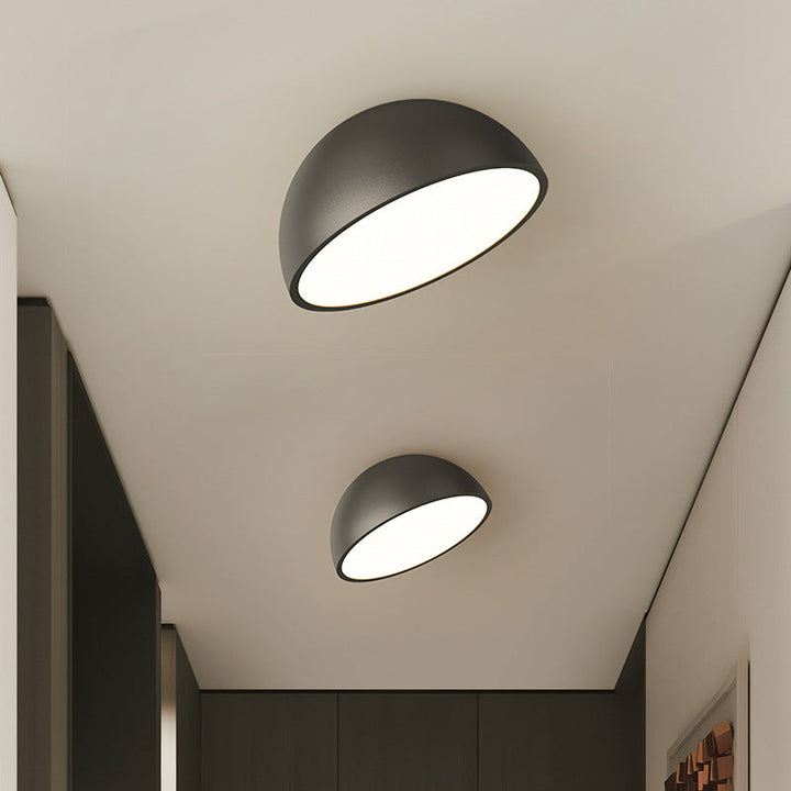Hemispherical loftslampe i metal | Moderne form & blød belysning til køkken og stue