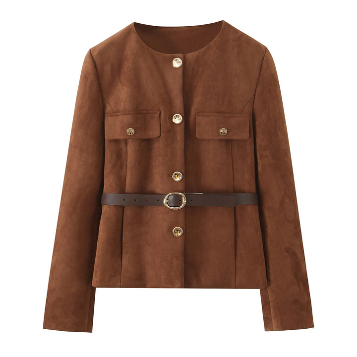 Brun ruskindsjakke med bælte, knaplukning og to brystlommer. Elegant og stilfuld jakke til kvinder, perfekt til efterårsmode.