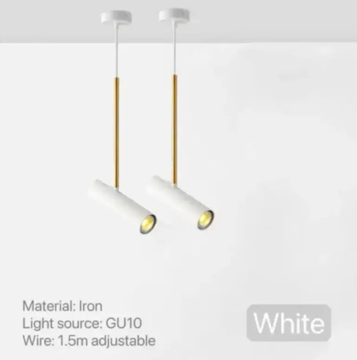 Hvid pendellampe i jern med justerbar 1,5m ledning og GU10 lyskilde. Moderne design, ideel til køkken eller stuebelysning.