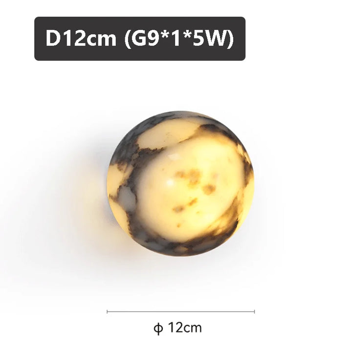 Rund loftlampe i marmorlook, 12 cm diameter, LED G9 pære, moderne design, varm belysning, ideel til stue eller soveværelse.