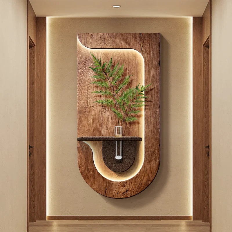 Moderne vægmonteret håndvask i trædesign med LED-belysning og grønne planter, minimalistisk badeværelsesindretning, stilfuld og funktionel.