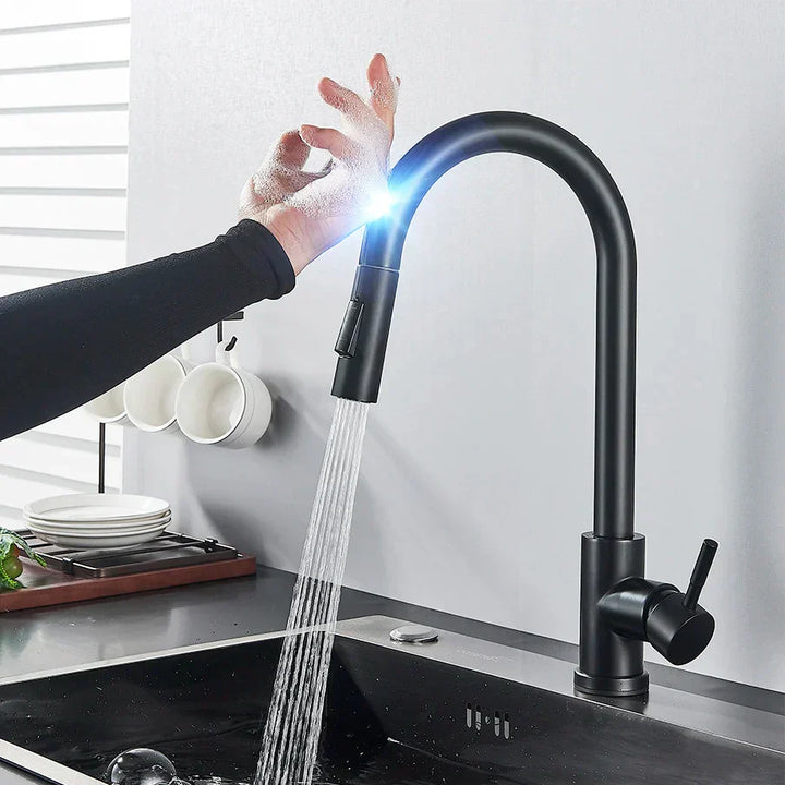 Torneira de cozinha com sensor de toque | Design moderno com bico retrátil