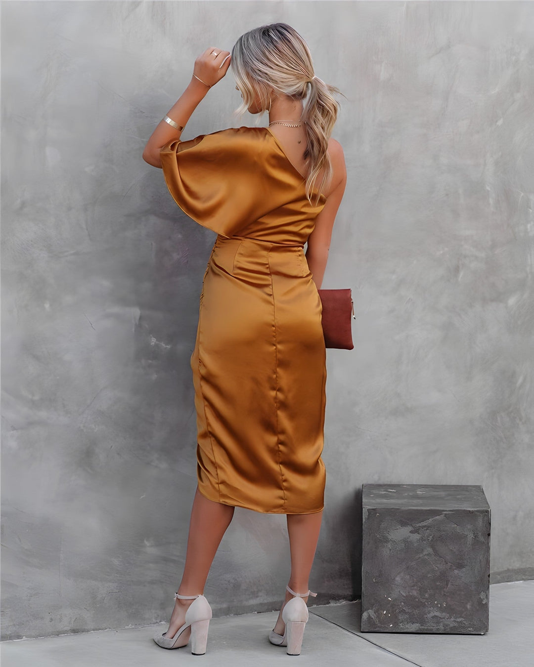 Donna - Juhlamekko
