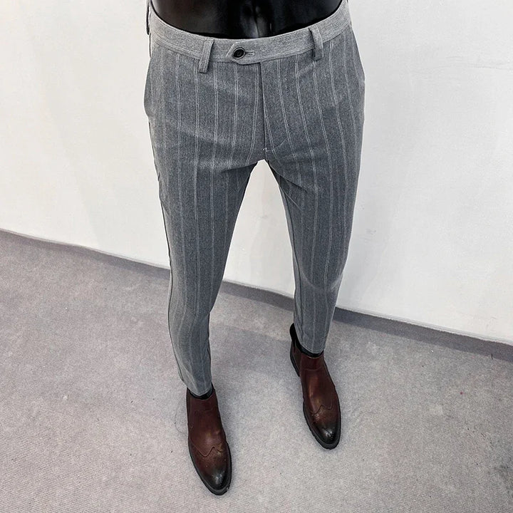 Pantalones de hombre pantalones formales pantalones elásticos ajustados de un solo color pantalones casuales de longitud completa moda ropa nueva de hombre