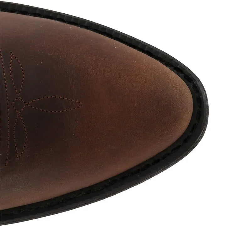 Macho cowboy boots for men - elegant embroidered leather and timeless style