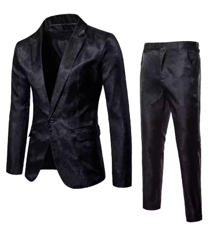 Sort jakkesæt med elegant mønster, bestående af jakke og bukser. Perfekt til formelle begivenheder. Stilfuldt herretøj, moderne design.