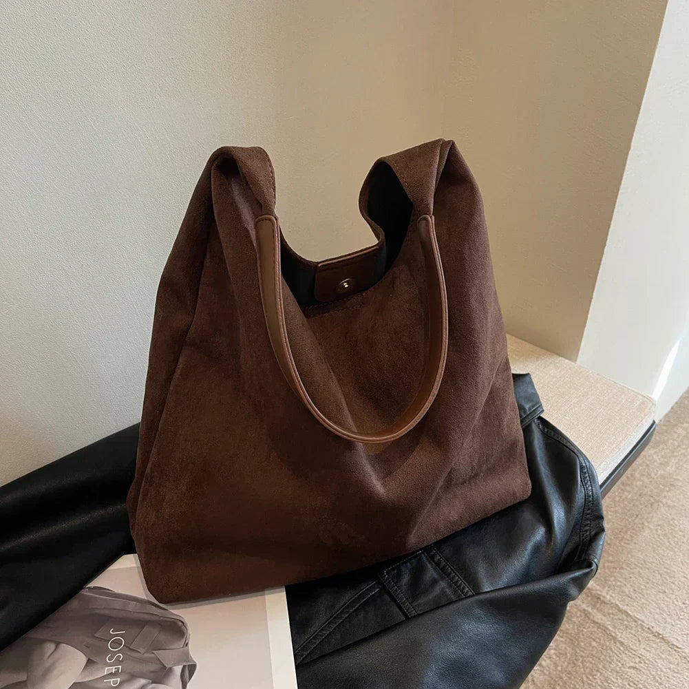 Minimalistinen olkalaukku | Tyylikäs ja käytännöllinen | Yksinkertainen muotoilu