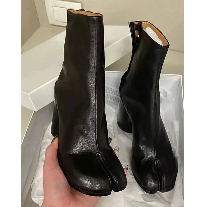 Nilkkurit naisille Tabi | Pehmeää nahkaa paksulla korolla muotia