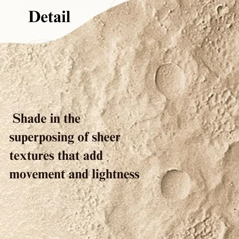 Beige tekstureret overflade med cirkulære mønstre og skyggeeffekter, der tilføjer bevægelse og lethed. Perfekt til interiørdesign og kunstprojekter.