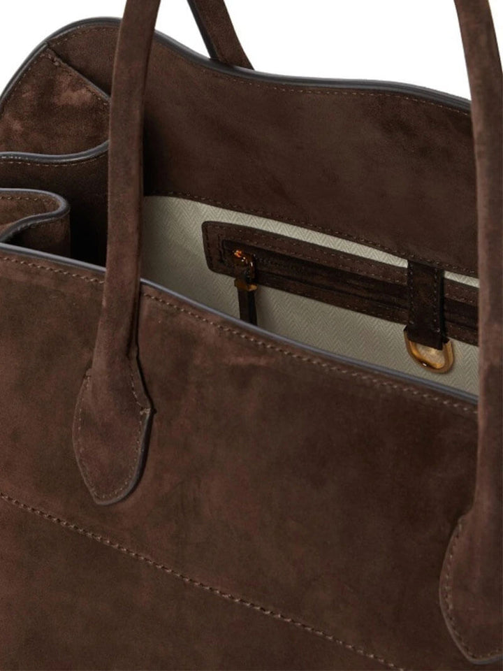 Bolsa feminina elegante em couro vegetal com um design espaçoso