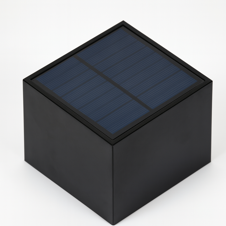 Black IP65 outdoor solar wall lamp