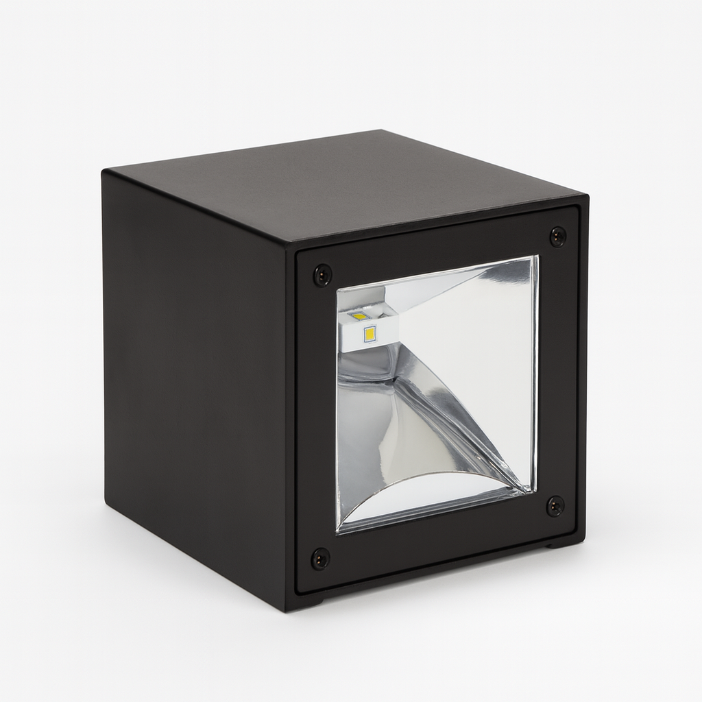 Black IP65 outdoor solar wall lamp