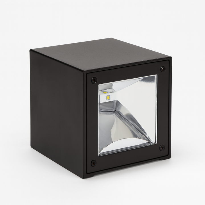 Black IP65 outdoor solar wall lamp